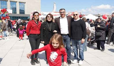 23 Nisan Ulusal Egemenlik ve Çocuk Bayramı’nda Şehir Tiyatroları’nın Sahneleri Çocuklar İçin Açıldı