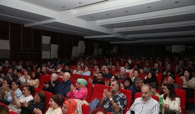 İnegöl Belediyesi Thm Korosundan Kulakların Pasını Silen Konser